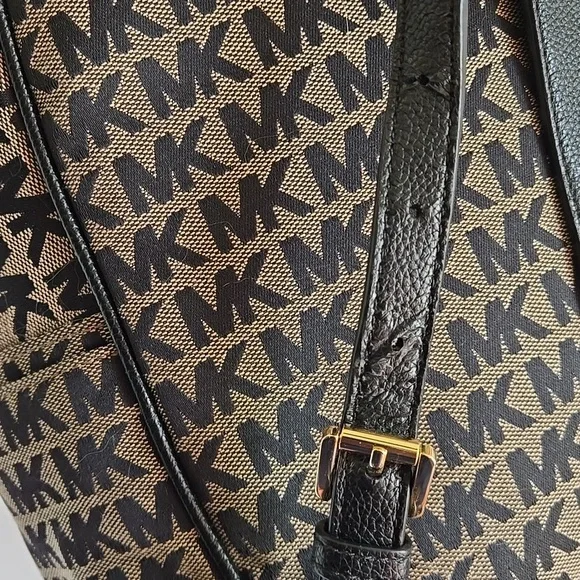 Michael Kors Jacquard Backpack Black/Tan - Picture 8 of 17